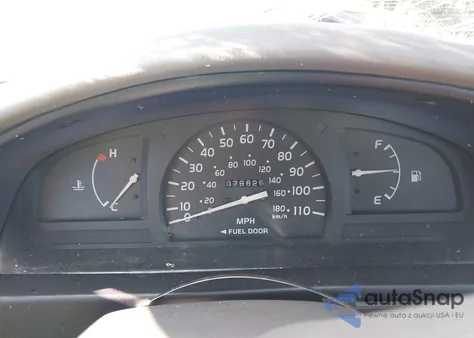 2001 Toyota Tacoma z USA, uszkodzony, nr VIN 5TENL42N31Z830292